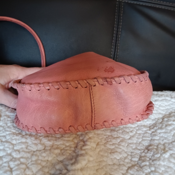 Cut N' Paste pale pink leather crossbody bag small drawstring purse - Picture 10 of 10